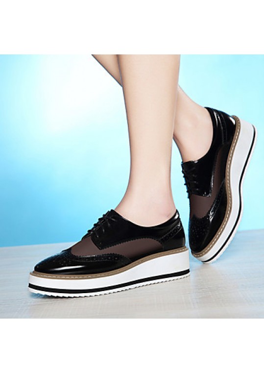 Women's Shoes Patent Leather Wedge Heel Creepers Flats Office & Career/Party & Evening/Athletic/Dress/Casual Black/White