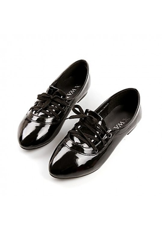 Women's / Girl's Spring / Summer / Fall / Winter Pointed Toe Patent Leather Outdoor / Dress / Casual Flat Heel Lace-upBlack / Pink /